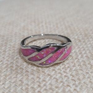 Elegant Pink Opal Women's Ring